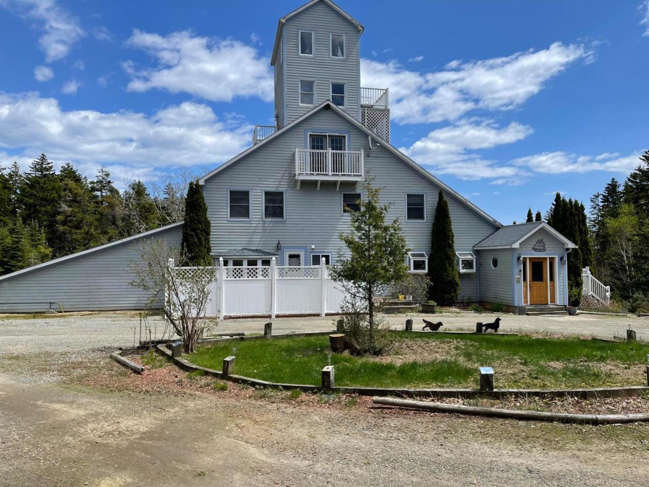 Christmas Cove Bed and breakfast