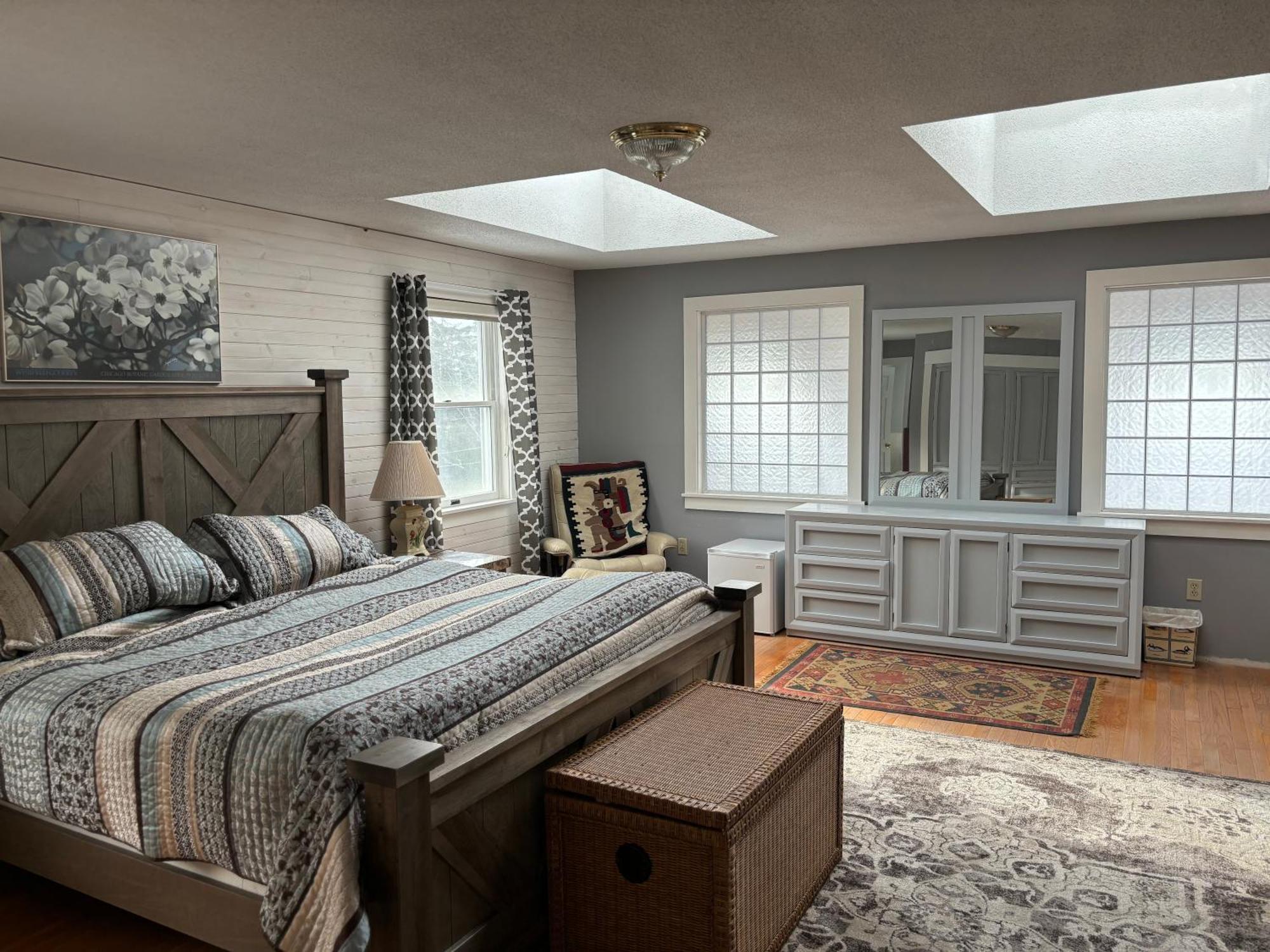 Christmas Cove Bed & Breakfast *